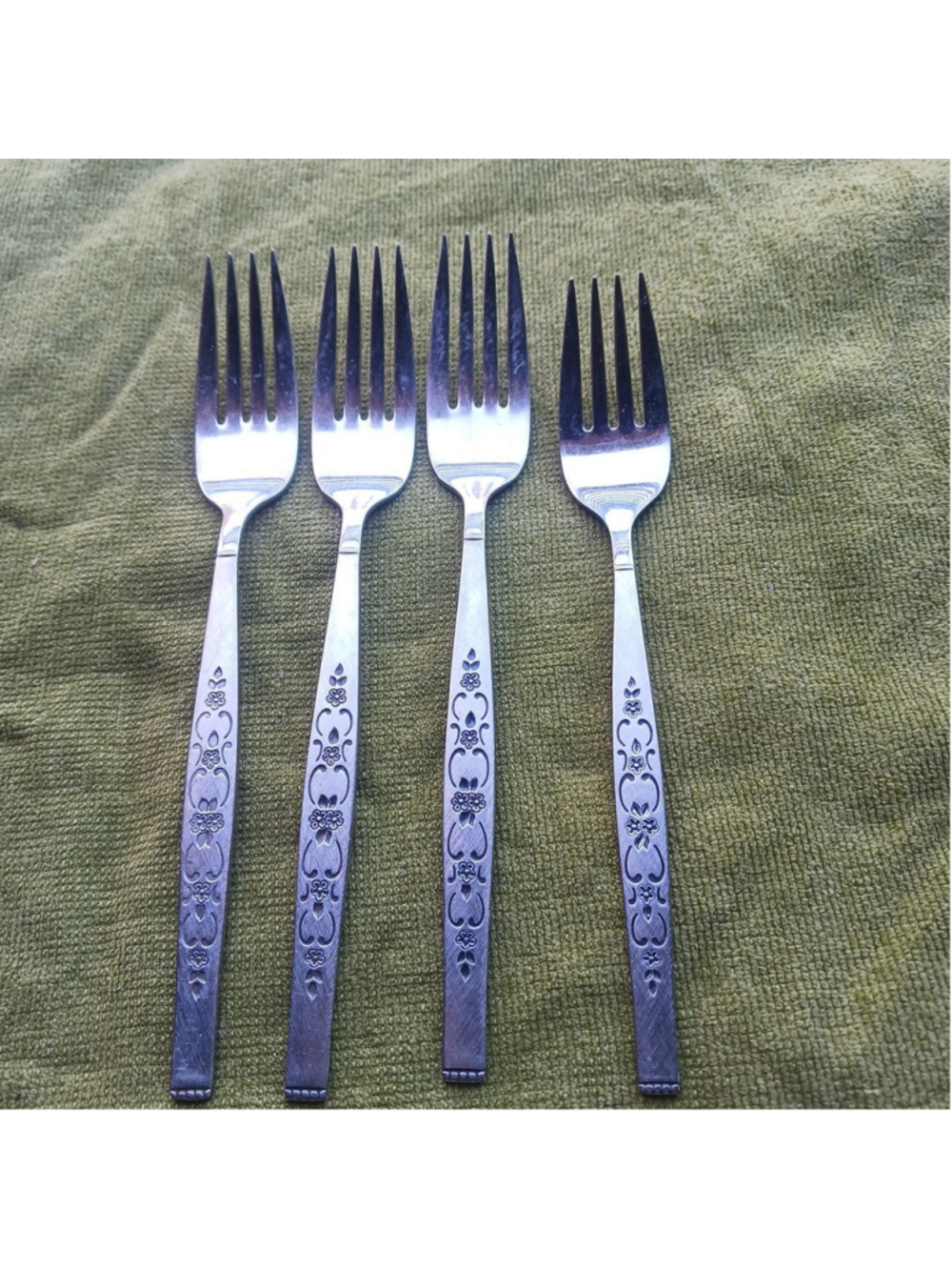 Oneida Wm A Rogers Spatada Forks Set of 4 Stainless Steel